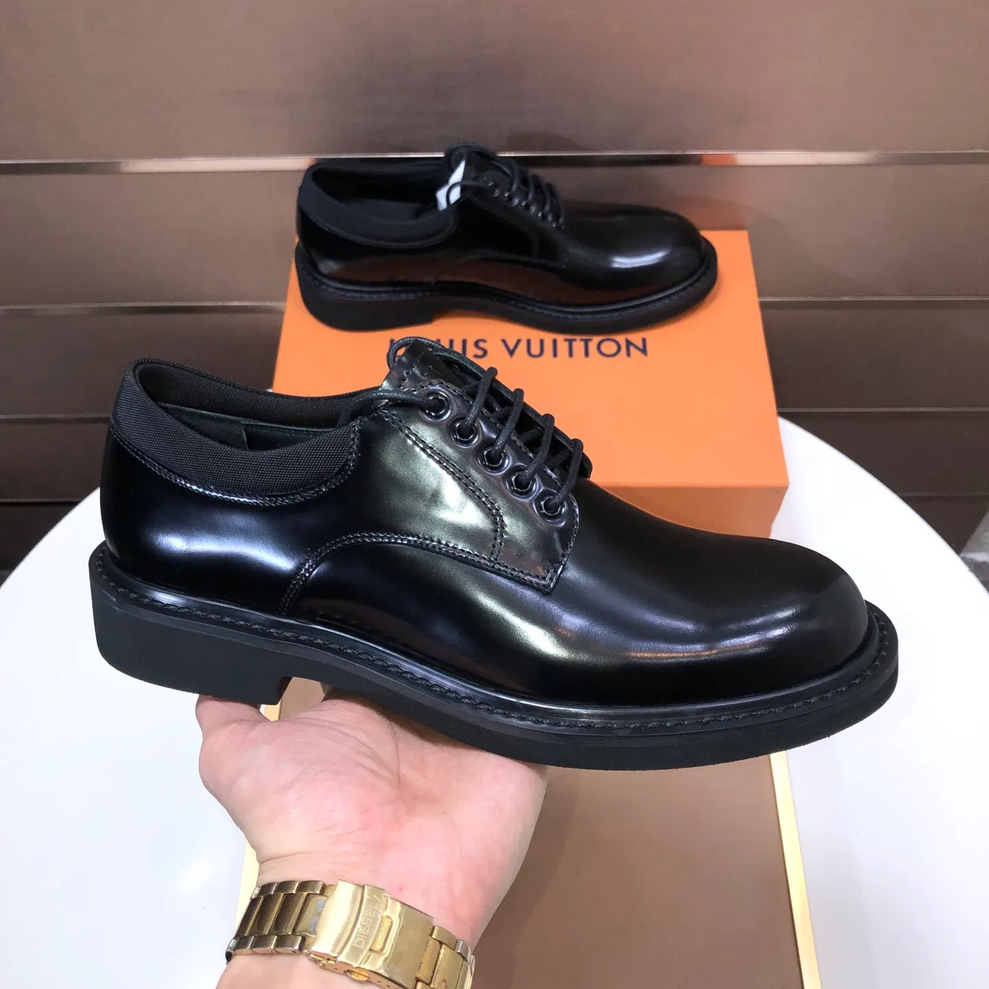 Men's men's shoes 💰660💰[LOUIS VUITTON] (original order) new style 🍀LV Louis Vuitton * - top version of LV classic leather shoes! Made of imported original single cowhide, original leather side strips and wear-resistant rubber outsole! High quality products! Code number 39-44 (38.45 customized)